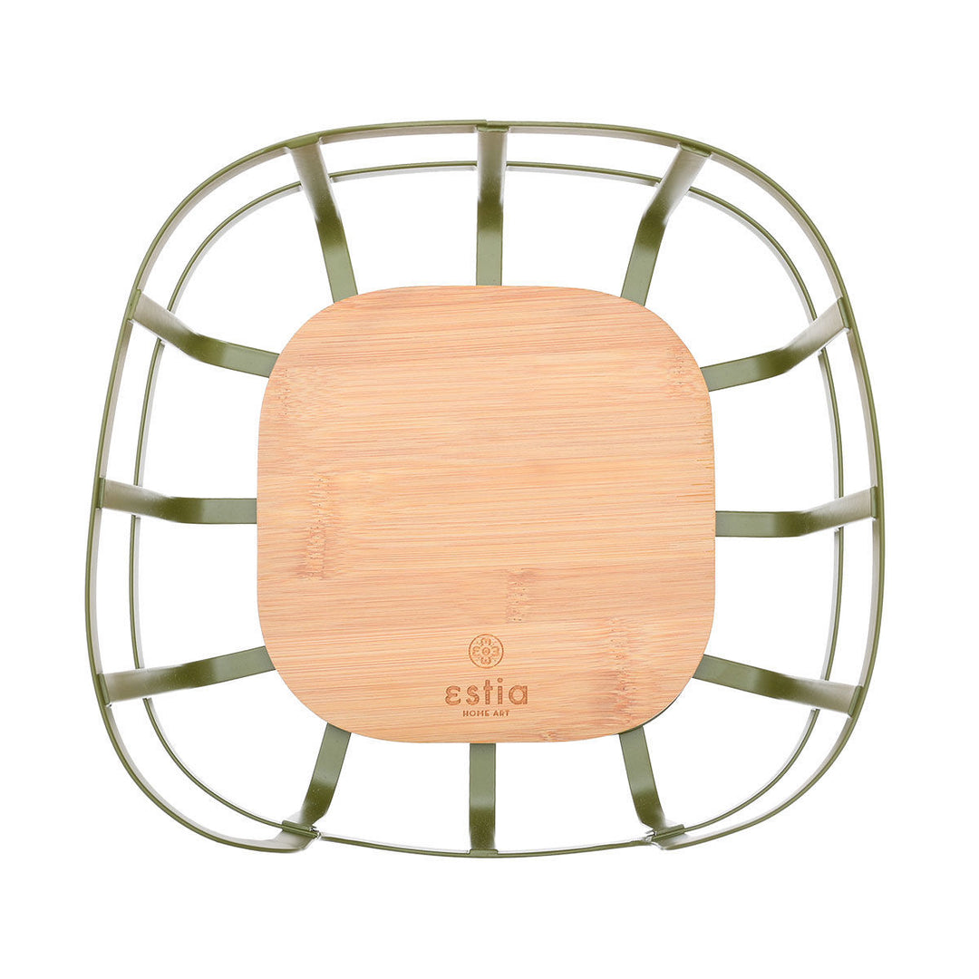 Άποψη από πάνω της φρουτιέρας Bamboo Essentials της Estia με λαδί μεταλλικό πλέγμα και τετράγωνη ξύλινη βάση.