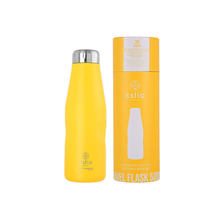 Κοντινό παγουριού Estia σε κίτρινη Pineapple Yellow απόχρωση με ματ υφή και λογότυπο Save the Aegean, σε λευκό φόντο.