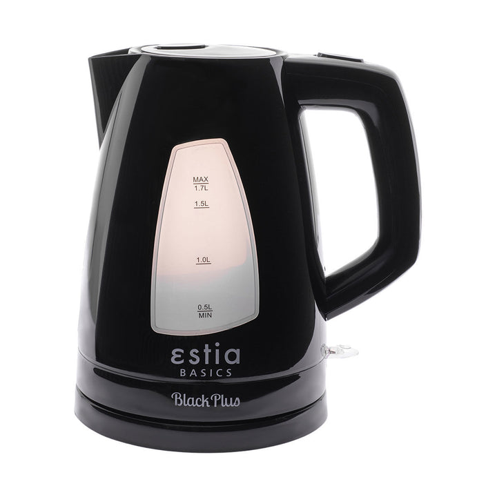 Βραστήρας Estia Black Plus σε μαύρο χρώμα με φωτεινή ένδειξη λειτουργίας και μοντέρνο σχεδιασμό, κατάλληλος για καθημερινή χρήση.
