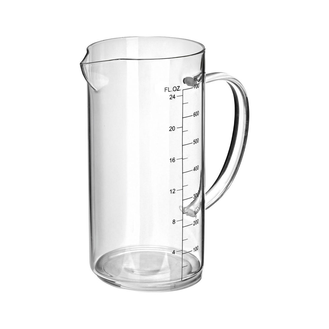 Διαφανής γυάλινη κανάτα 750ml με λαβή και στόμιο, τοποθετημένη σε λευκό φόντο, με ευδιάκριτη κατακόρυφη κλίμακα μέτρησης που διευκολύνει την ακριβή δοσολογία υγρών.