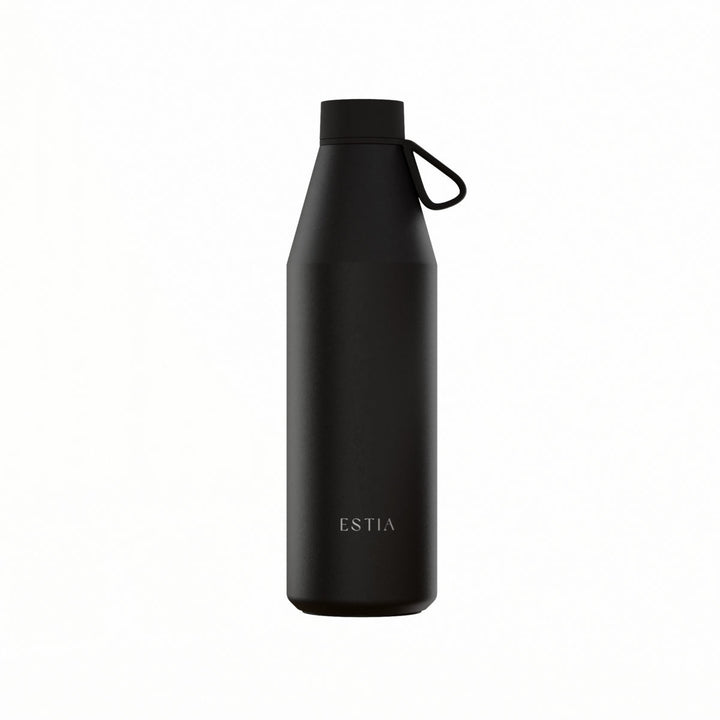 Θερμός μπουκάλι Flow Estia Save The Aegean 800ml Void σε μαύρο χρώμα, με λουράκι σιλικόνης και εργονομικό σχεδιασμό.