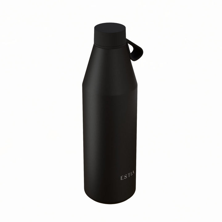 Θερμός Estia Flow Save The Aegean 800ml Void από ανοξείδωτο ατσάλι, με μαύρο ματ φινίρισμα και λουράκι σιλικόνης.