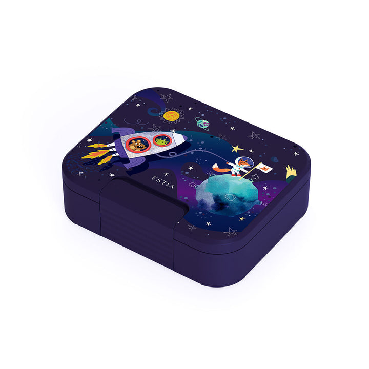Παιδικό φαγητοδοχείο Save The Aegean Solar Jump Estia σε σκούρο μπλε χρώμα, με πολύχρωμο διαστημικό σχέδιο με πύραυλο, αστροναύτη και πλανήτες.