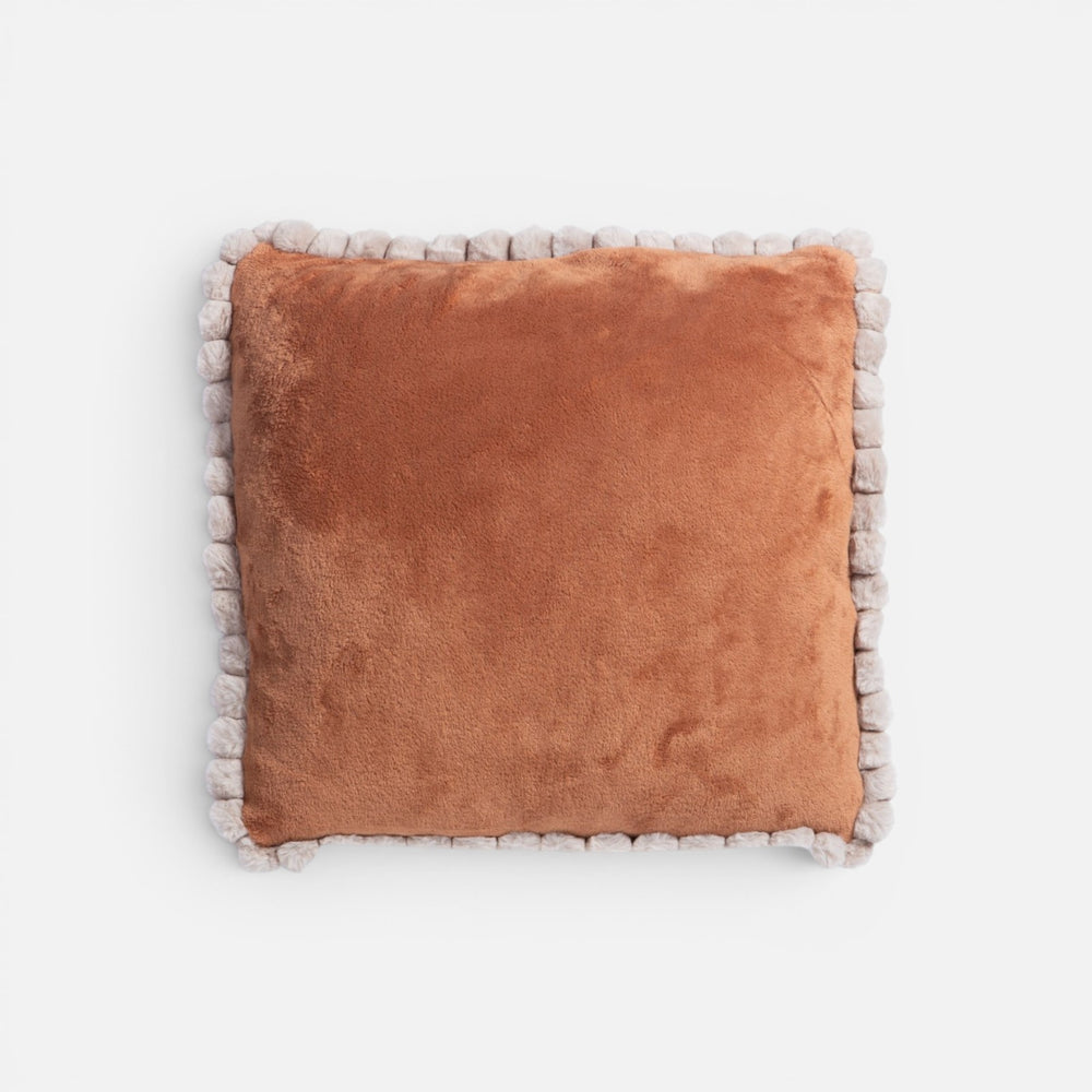 Μαξιλάρι Διακοσμητικό Κάμελ με Pom-Pom Pompozia Nef-Nef Homeware