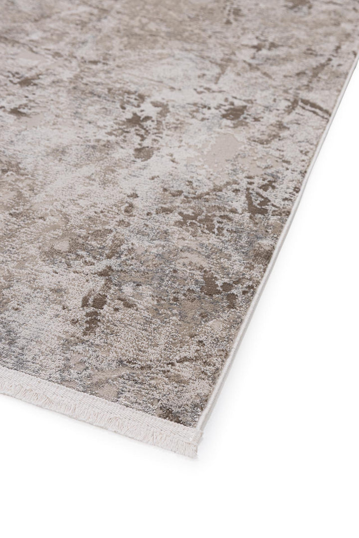 Χαλί Hermes της Royal Carpet σε εκρού, σε κοντινή λεπτομέρεια, με προσεγμένο σχέδιο της σειράς και εμφανή υφή επιφάνειας.