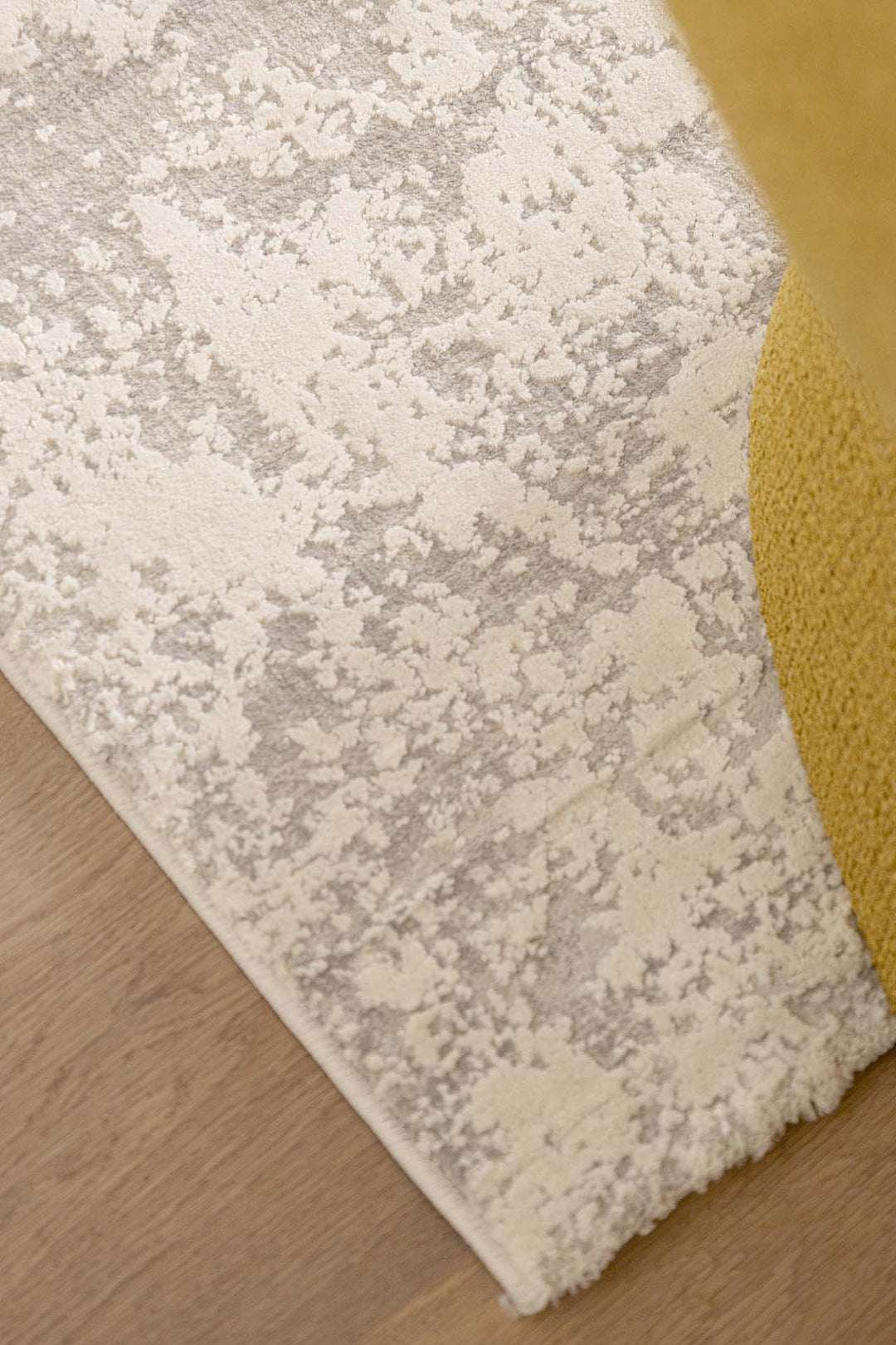 Μοντέρνο Χαλί Ανοιχτό Μπεζ Πολυεστερικό Silky Royal Carpet 2.00Χ2.50 (24I)