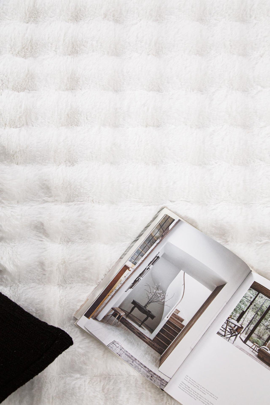 Γούνινο Χαλί Λευκό Συνθετικη Γούνα Bubble Royal Carpet 0.67X2.00