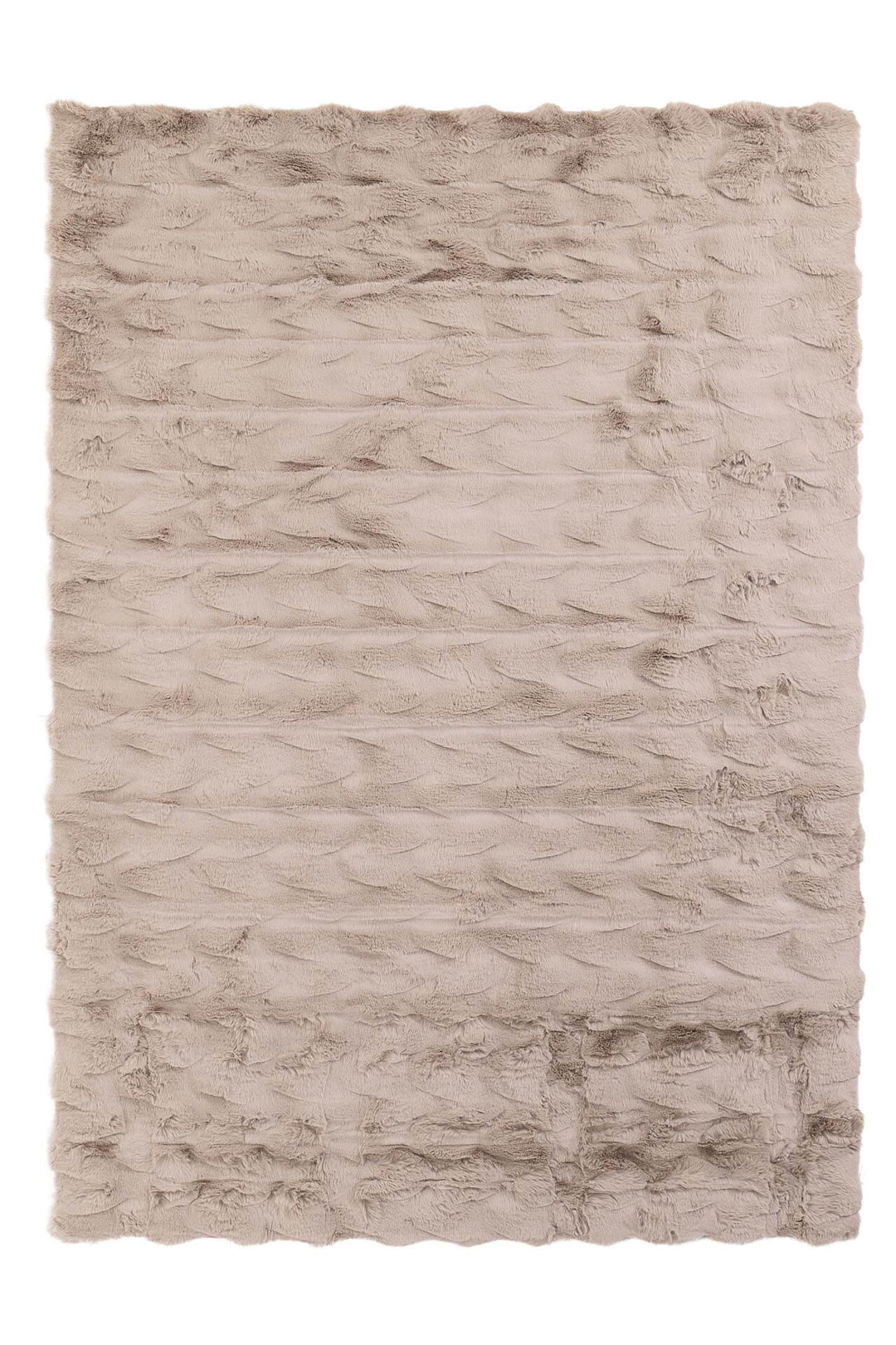 Γούνινο χαλί Royal Carpet της Royal Carpet σε ουδέτερη απόχρωση, σε ολόκληρη όψη, με απαλή γούνινη υφή και εμφανή υφή επιφάνειας.