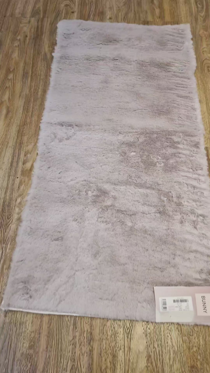 Γούνινο Χαλί Σκούρο Μπεζ Συνθετικη Γούνα Bunny Royal Carpet 1.33X1.90